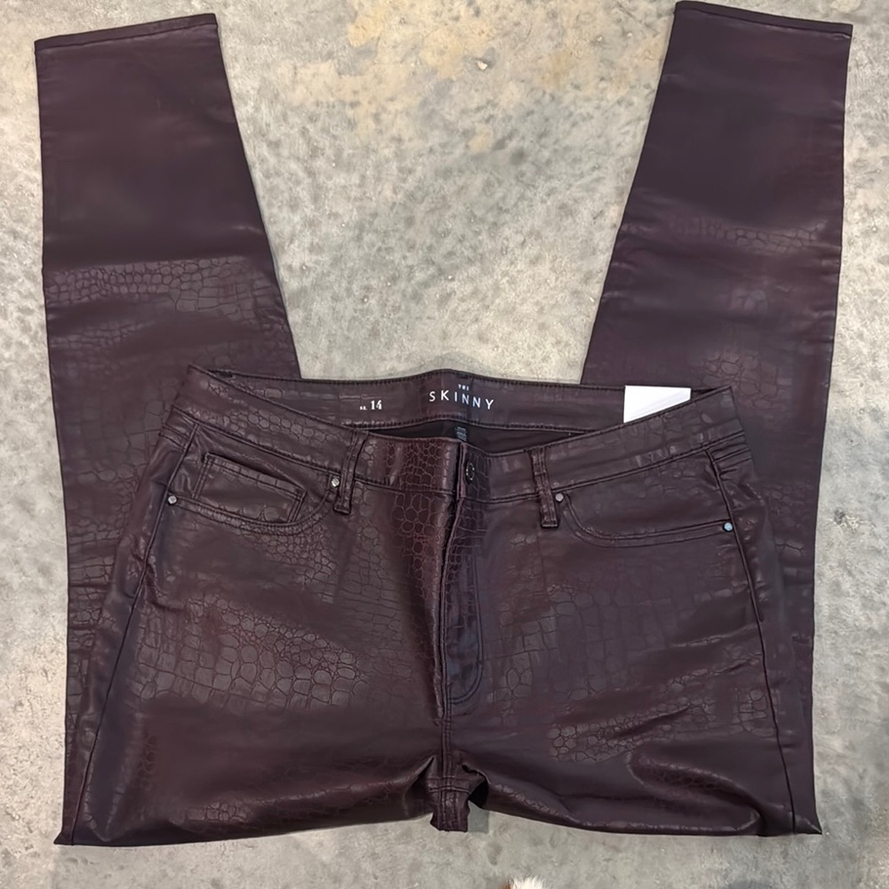 Women's Skinny Jeans in Brown by [Brand]